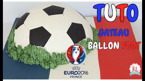 Clique gauche sur la jauge située à droite du jeu pour viser la cage de but, moduler l'inclinaison du ballon, lui bienvenue sur le terrain de foot où tu participeras à des matchs décisifs de l'euro 2016 avec ton équipe nationale! Recette Speciale Euro 2016 Gateau Ballon De Foot Pate A Sucre Cake Design Youtube