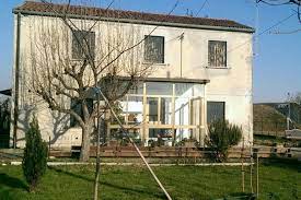 8 stanze, 3 wc, 300 m². Mira Casa Singola In Zona Verde Di Campagna A Venezia In Vendita