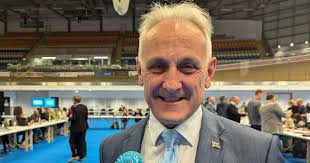 Former Derby Mayor Alan Graves chosen as Reform's Derbyshire leader