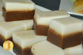 Bahan bahan 150 gr gula merah 500 ml santan 2 lembar daun pandan 1/4 sdt garam 1/4 sdt vanili bubuk 1/2 sdt bumbu spekuk 120 gr tepung beras 40 gr tepung tapioka. Paty S Kitchen Talam Gula Merah Asian Desserts Malaysian Dessert Food