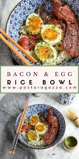 Bacon And Egg Breakfast Rice Bowl Recipe In 2020 Bacon Eggs Breakfast Weeknight Dinner Recipe Brunch Recipes