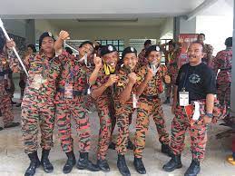 Kadet bomba dan penyelamat merupakan salah satu cabang jabatan bomba dan penyelamat malaysia. File Kadet Bomba Jpg Wikimedia Commons