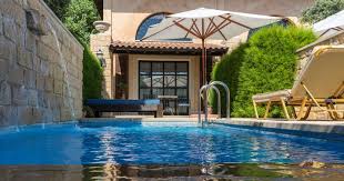 Prix Et Tarif D Une Piscine A Debordement Guide Piscine Fr