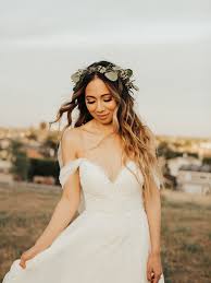 Wedding Blog For Real Wedding Ideas Inspiration Junebug Weddings Simple Wedding Dress Beach Boho Wedding Dress Beach Wedding Dress
