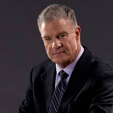 Legendary Sports Broadcaster Jim Lampley Returns to Boxing as Triller Fight  Club's Play-By-Play Voice
