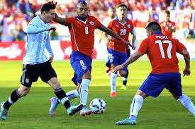 Te puedeinteresar:lionel messi recibe brutal patada de gary medel. Chile Win 2015 Copa America