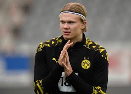 Starting 23 april, a new squad will be released every friday to celebrate the best players from select leagues. Erling Haaland Pes 2021