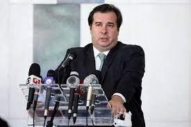 O presidente jair bolsonaro disse, nesta 2ª feira (1º.fev.2021), que deseja que o presidente da em conversa com apoiadores na porta do palácio do alvorada, nesta 2ª (1º.fev), bolsonaro foi incitado a. Maia Diz Que Impeachment E Cpi Sobre Bolsonaro Devem Ser Pensados Com Muito Cuidado Politica Valor Economico