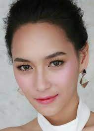 Đọ trình catwak của 2 siêu mẫu của việt nam và thái lan. Bee Namthip Jongrachatawiboon à¸š à¸™ à¸³à¸— à¸žà¸¢ à¸ˆà¸‡à¸£ à¸Šà¸•à¸§ à¸š à¸¥à¸¢ Mydramalist