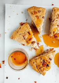 Maple Bacon Scones Recette Cuisine Du Monde Idee Repas Et Recette