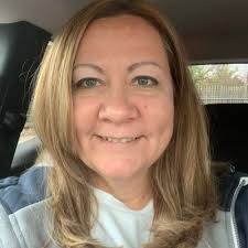 Wendy Nadeau (@wnads)