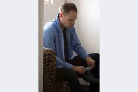 Elmondja, milyen volt dolgozni odakint, milyen lenni odalent, illetve hangosan. Bodocs Tibor Meg Se Kinaltak Konyvismerteto Kavehaz Magazin Kave Es Sztori