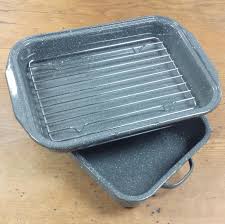 2 Gray Speckled Rectangular Enamel Casserole Broiler Pans Enamelware By Feeneyfinds On Etsy Vintage Enamelware Enamelware Rectangular