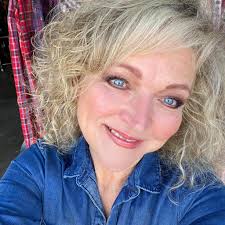 Canyon Road Barn & Grill