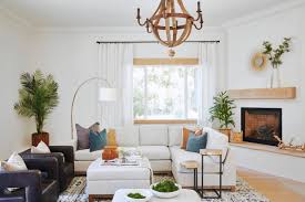 It's one of the first things guests see when they enter and where they're most likely to spend the majority of having symmetry in your home—be it a pair of matching sofas facing each other or a set of pendant lights framing your bed—allows you to be. Sofa Facing Each Other Living Room Ideas Photos Houzz