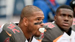 Buccaneers: William Gholston must step up for Bucs to succeed