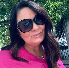 Witchy book recommendations like Hocus Pocus?