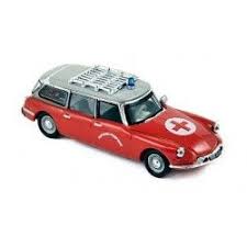 Citroen Id 19 Break 1963 Pompiers Ambulance Cavalaire Pompier Voitures De Collection Petites Voitures