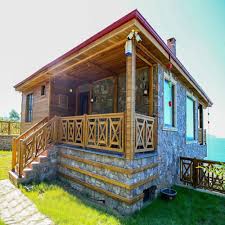 Biz de size bu yazımızda planlarıyla birlikte şahane müstakil ev modelleri tanıtacağız. Nefesinizi Kesecek 44 Bahceli Ev Modeli Homify
