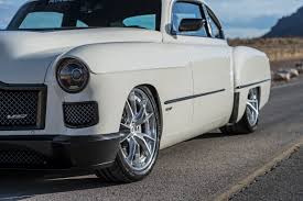 08-ring-brothers-madam-v-cadillac - Kahn Media