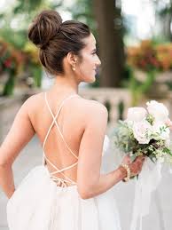 We've rounded up the prettiest 20 beach wedding hairstyles for long hair. 28 Beach Wedding Hairstyles For A Weatherproof Look