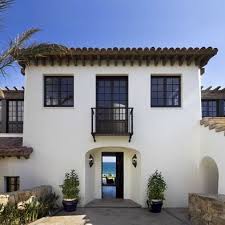 Black And White Spanish Style Home Exterior White Stucco Home Design Ideas Pictures Remodel And Decor Modern Mediterranean Homes Spanish Style Homes Mediterranean Homes