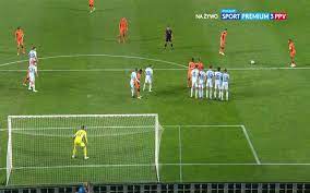 Holanda y escocia se medirán en un partido. Depay Anota Un Increible Tiro Libre Para Holanda Vs Escocia Ultimas Noticias Futbol Mundial