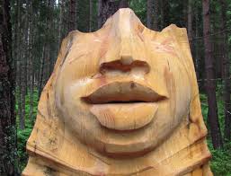 LandArt des LandAr t-Parcours von Pfalzen