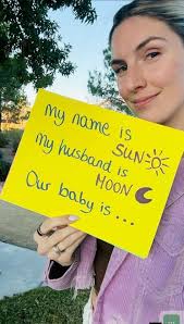 I can't identify what's wrong with this house 🫠💗