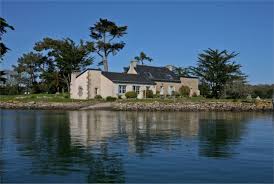 See traveler reviews, candid photos, and great deals for chambre privee a drancy, ranked #1 of 1 specialty lodging in drancy and rated 1 of 5 at tripadvisor. En Bretagne Des Iles De Reve Des Chateaux Et Des Manoirs Somptueux Sont A Vendre Actu Morbihan