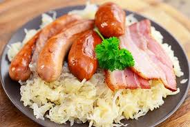 Recette De La Choucroute A La Cocotte Minute Choucroute Recette Choucroute Plats Mijotes