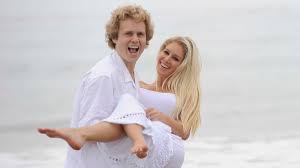 Heidi montag risked her life in order to obtain her idea of a perfect appearance. Heidi Montag Spencer Pratt On Plastic Surgery The Hills Reality Tv