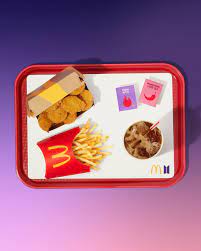 The bts mcdonald's meal has at last, reached singapore and we can already hear the army screaming for it. The Mcdonald S X Bts Menu Collab Will Land In Singapore Later Than Expected