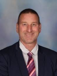 M ID D L E T O N G R A N G E S C H O O L