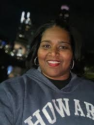 Yvette Moss's Instagram, Twitter & Facebook