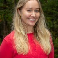 Bennett Steele's Instagram, Twitter & Facebook