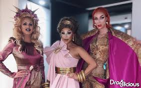 Envy peru is what we thought valentina was gonna be in as4. Envy Peru Usa Vestido De Premiacao De Drag Race Holland Draglicious