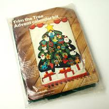 Leewards Felt Trim The Tree Advent Calendar Kit 1980 Sealed Etsy Advent Calendar Kit Christmas Advent Calendar Nativity Crafts
