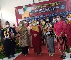 Check spelling or type a new query. Syarat Pendaftaran Ppdb Tahun 2021 Di Sma Negeri 1 Cibinong Kabupaten Bogor Reaksi Media