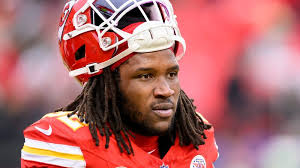 Linebacker Nick Bolton agrees to new deal with Chiefs