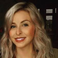 Denise Heaps's Instagram, Twitter & Facebook