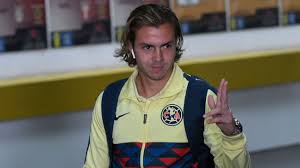 Francisco sebastián córdova reyes is a mexican professional footballer who plays as a midfielder for liga mx club américa and the mexico nat. Raul Jimenez Ve En Sebastian Cordova Al Proximo Mexicano En El Futbol Europeo