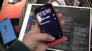 Aproveite milhões de novidades em apps, jogos, filmes, músicas, tv, livros e revistas para android. Nokia Lumia 610 Windows Phone 7 Smartphone In Pink Hands On Youtube