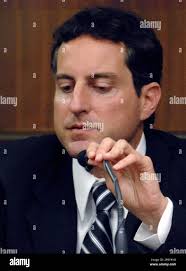 Howard K. Stern, Anna Nicole Smith's boyfriend, pauses during his testimony  at a hearing at the Broward County Circuit Court in Fort Lauderdale, Fla.,  Tuesday, Feb. 20, 2007. (AP Photo/Lou Toman, Pool