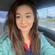 Where can we get bottomless mimosas with different flavors in Savannah?