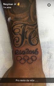 Neymar has reminded real madrid they are dealing with a champions league winner ahead of their paris the psg ace got himself a tattoo of the european cup he won in 2015 with barcelona on the. Neymar Gets Rio 2016 Tattoo After Winning Olympic Gold With Brazil Goal Com