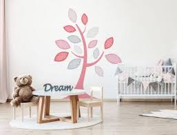 Wandtattoo Kinderzimmer Baum In Modischen Madchenfarben Kindergarten Wandtattoos Kinderzimmerdekoration Wandtattoo Kinderzimmer