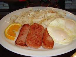 This Brings Back So Many Memories Filipino Breakfast For Champions Garlic Rice Eggs And Spam And The Token Slice Of Fr Filipino Breakfast Food Recipes
