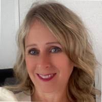 100+ "Laurie Beth" profiles