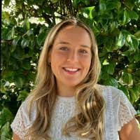 Dawn Murrin's Instagram, Twitter & Facebook